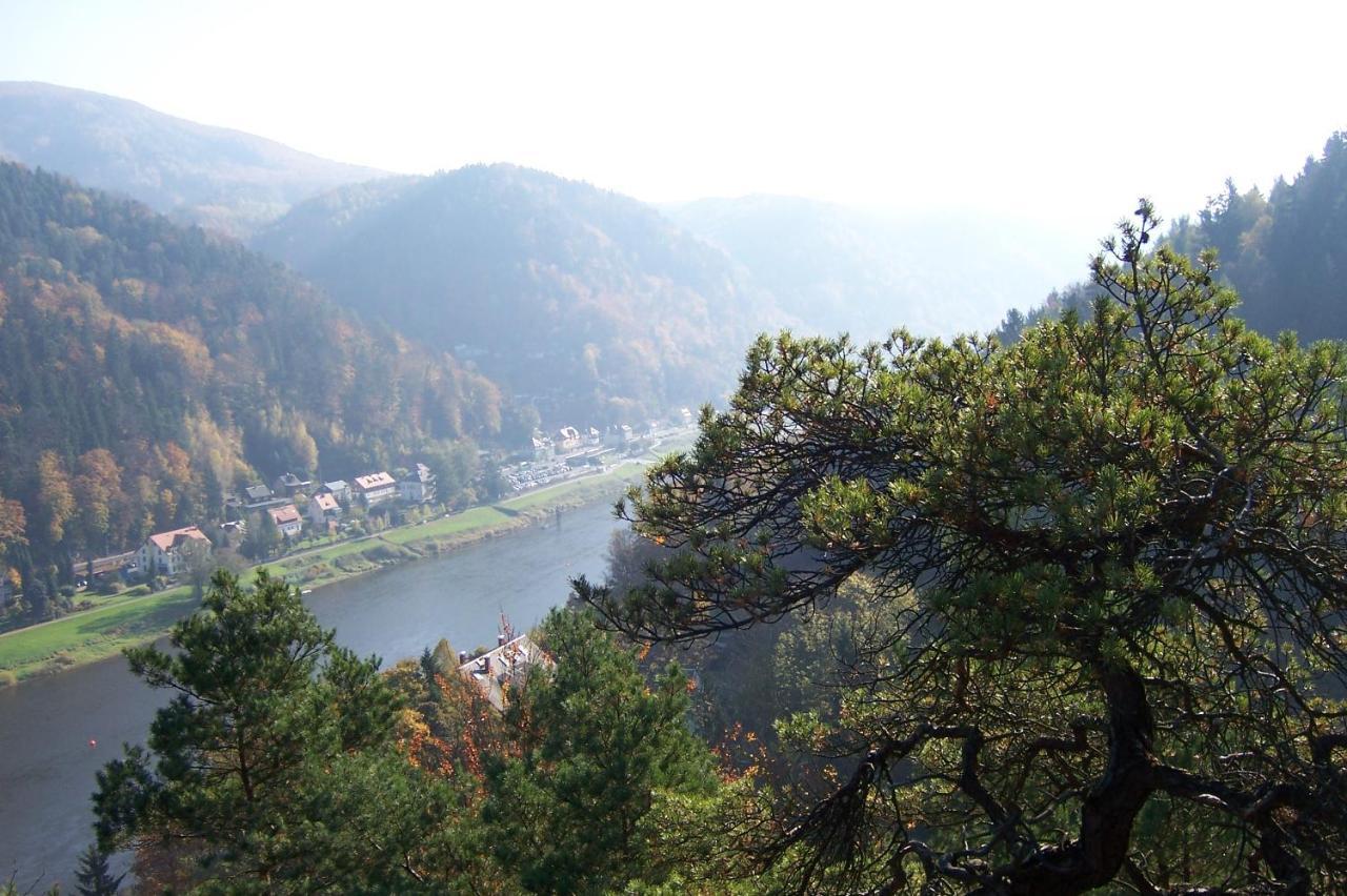 Gasthaus & Pension Zirkelstein Schona Экстерьер фото